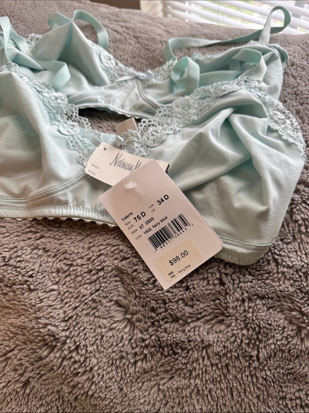 NWT - Hanro Light Mint Lace-Trim Bralette Duo - Picture 3 of 6